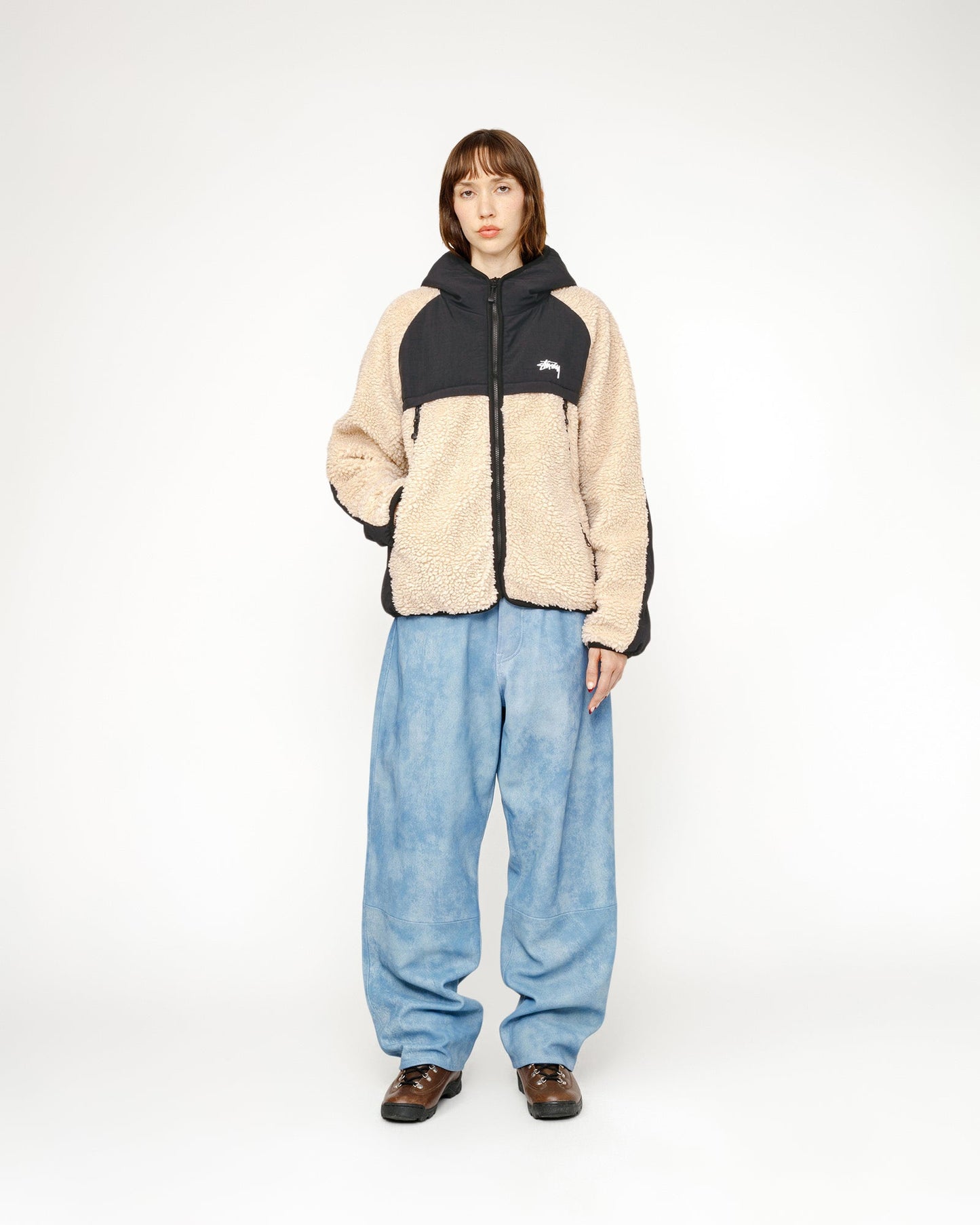 BLOUSON À CAPUCHE DOUBLÉ SHERPA